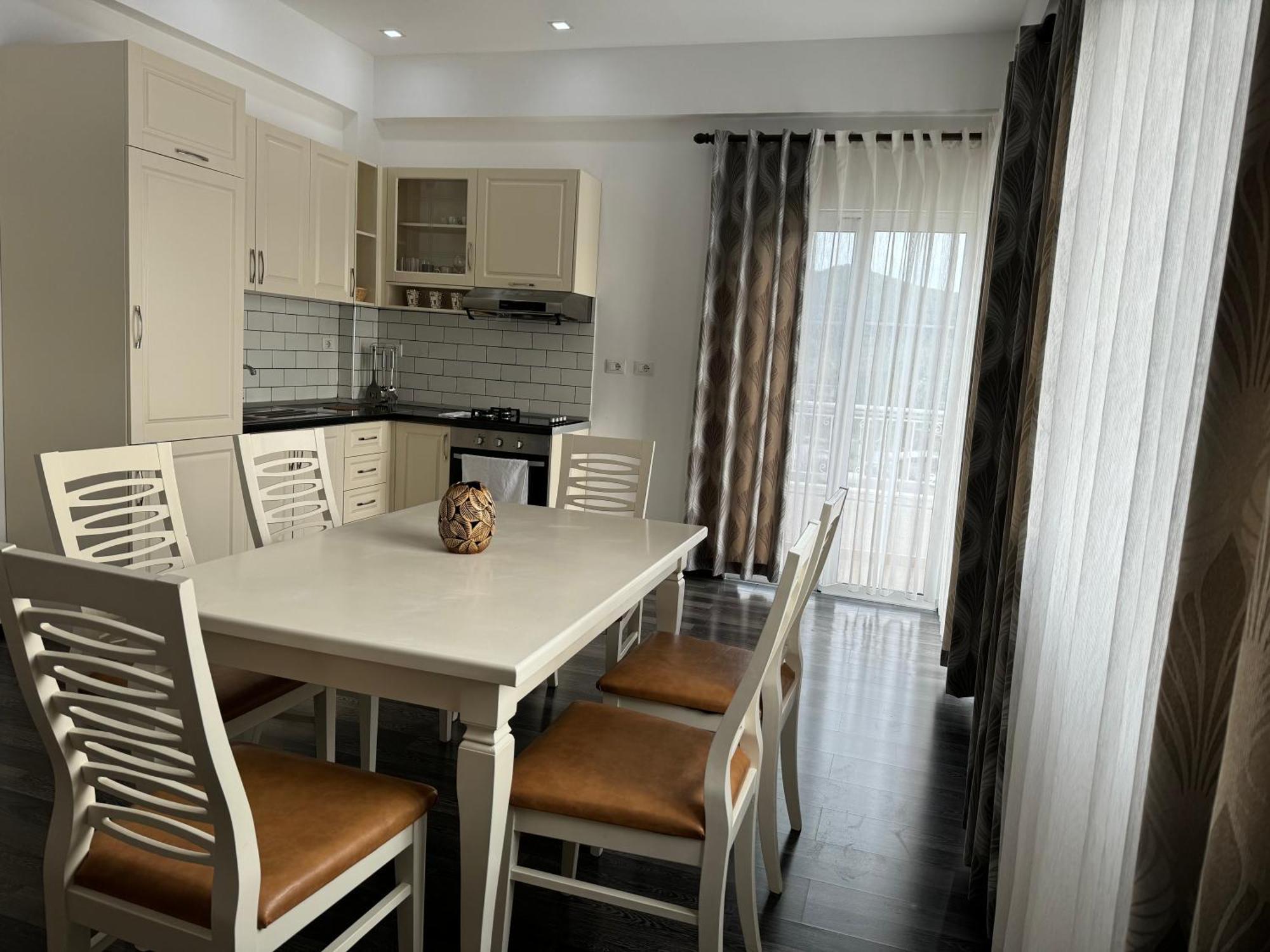 Villa August 사밀 외부 사진