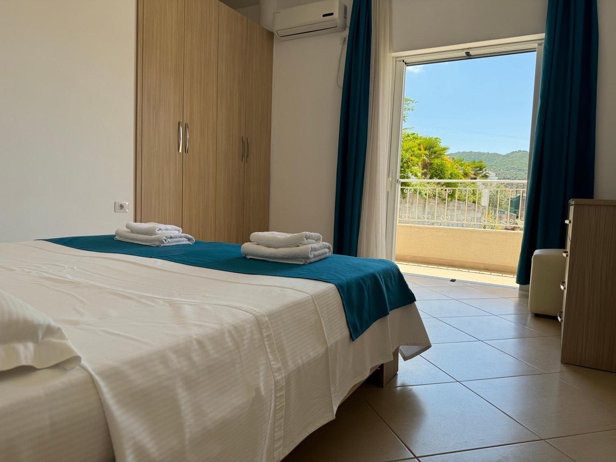 Villa August 사밀 외부 사진