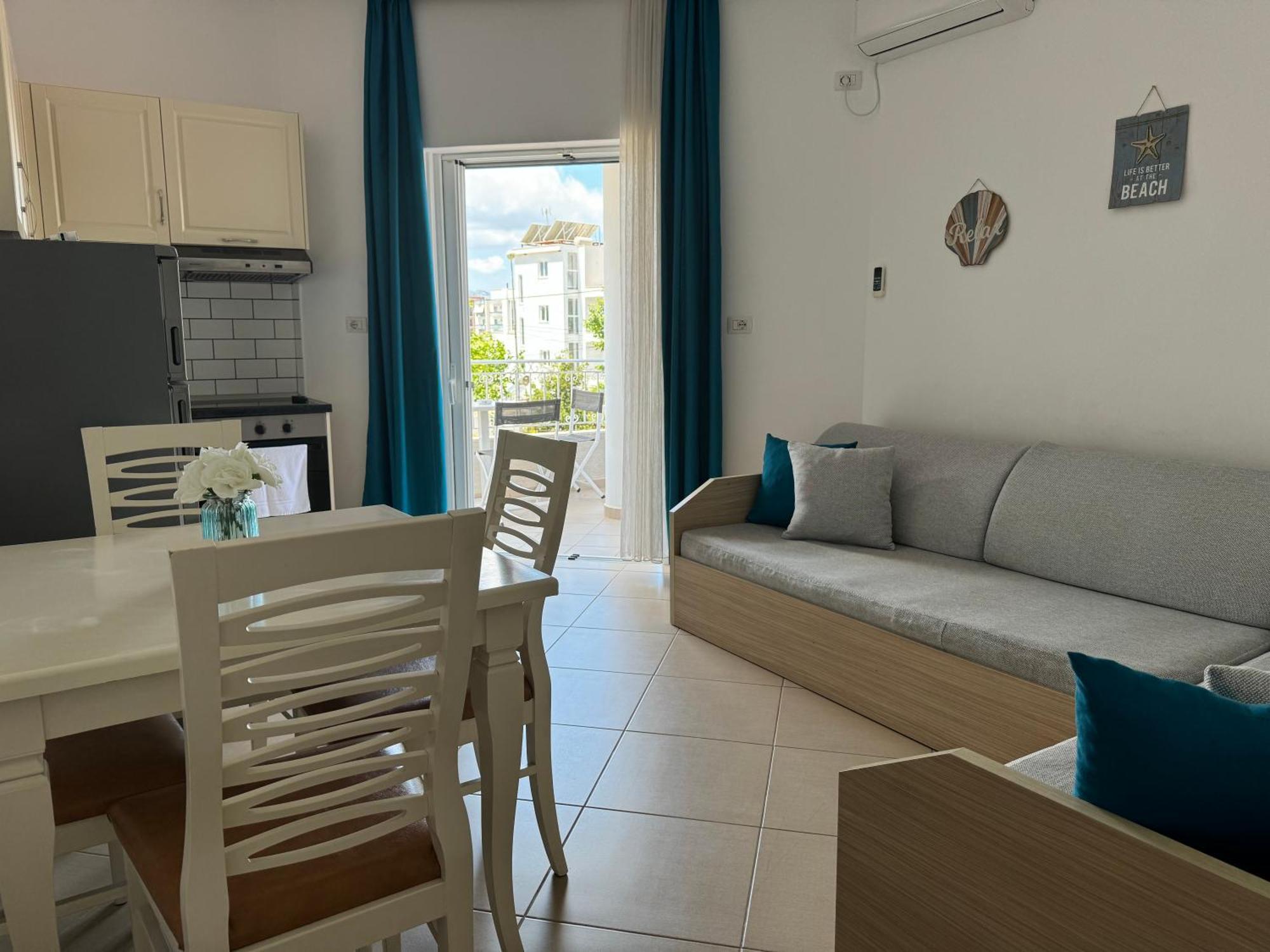 Villa August 사밀 외부 사진